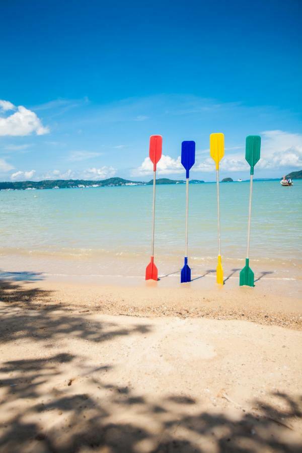 Blue Beach Grand Resort And Spa Rawai 外观 照片