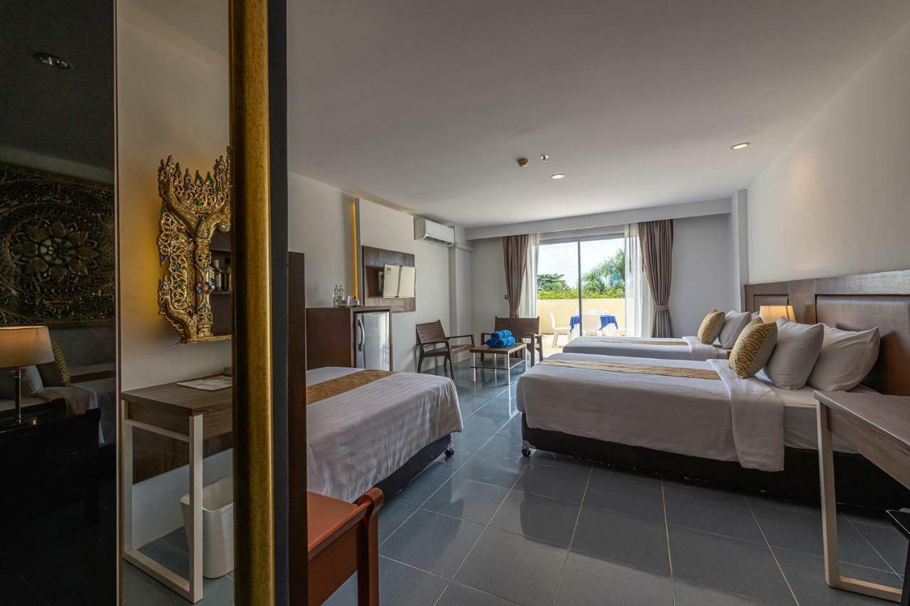 Blue Beach Grand Resort And Spa Rawai 外观 照片